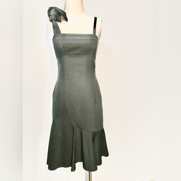 New Emporio Armani Dress. made in Italy size 40 - Picture 11 of 11